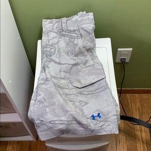 Under Armour Heat Gear shorts
